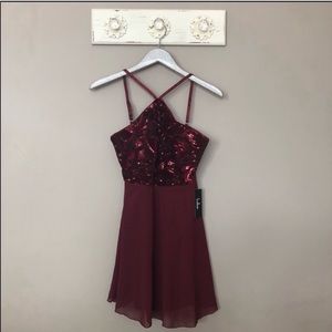 Lulu’s | Dark Red Sequin Strappy Dress